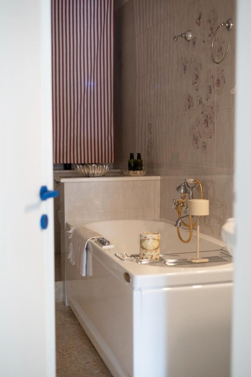 Terrazza Momon Apartment Venice Luaran gambar